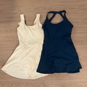 Halara Cream & Navy dresses! 2 for 1! 💙🤍